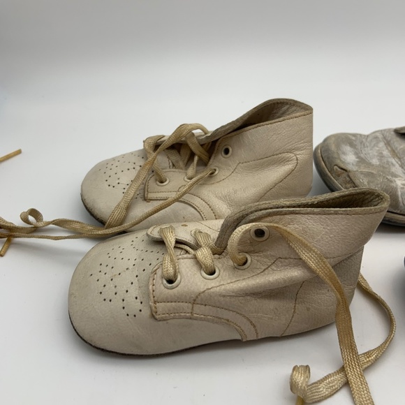 Vintage Baby/Toddler Shoes 2 Pairs From the 1950s - Picture 3 of 16